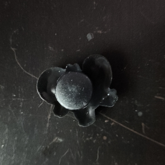 💥 5/$15 Croc Charm - Picture 2 of 2